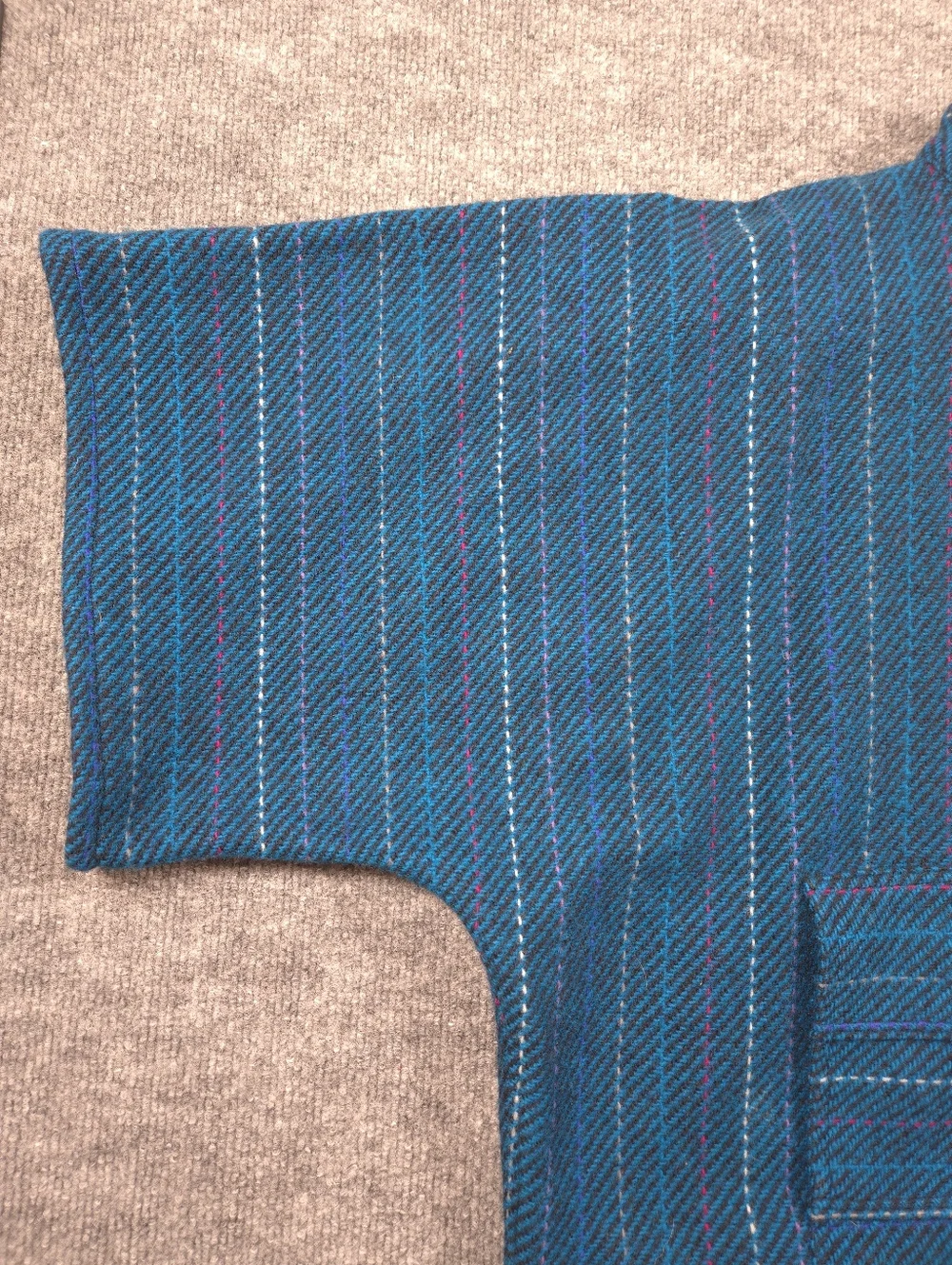 Mendocino Woolens Handwoven Pure Wool Poncho Top Blue Striped Artisan Made OS‎